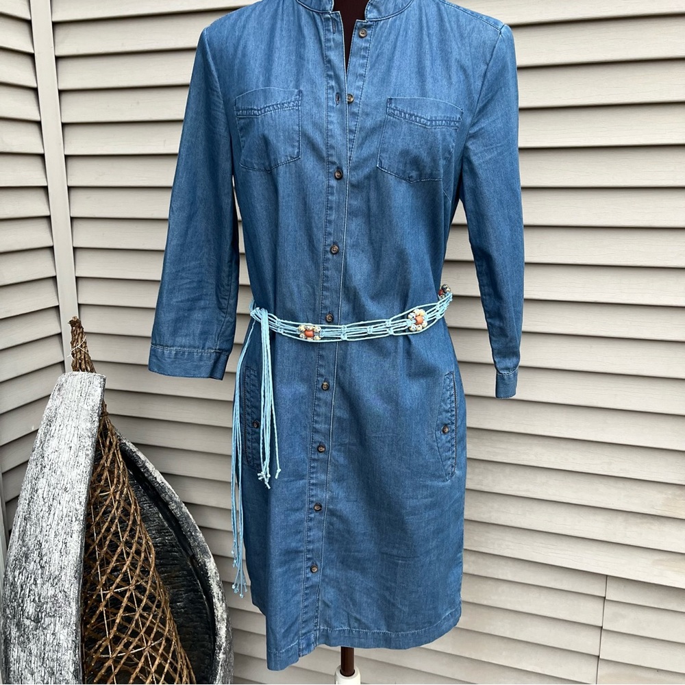 Tommy Hilfiger 3/4 sleeve midi button down denim jean dress with pockets & belt